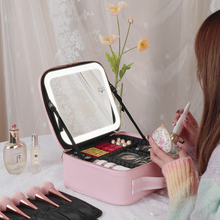 Afbeelding in Gallery-weergave laden, Makeup Bag with LED Mirror
