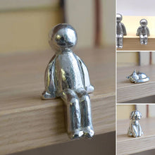 Afbeelding in Gallery-weergave laden, Family Member Keepsake Sculpture
